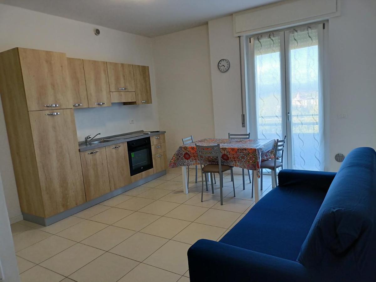 Il Turistiere Apartment Cavalcaselle Bagian luar foto